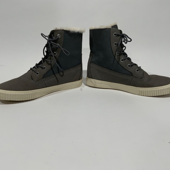 Timberland Women's Skyla Bay Fleece Fold-Down Boots Grey Nubuck - Picture 2 of 7